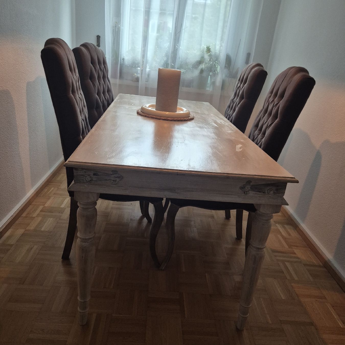 Set de table et chaises: Esstisch mit 4 Stühlen – D'occasion à Zürich par vitasana 1