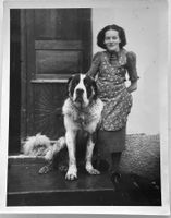 Originalfoto, Unikat - Frau mit Bernhardiner Hund