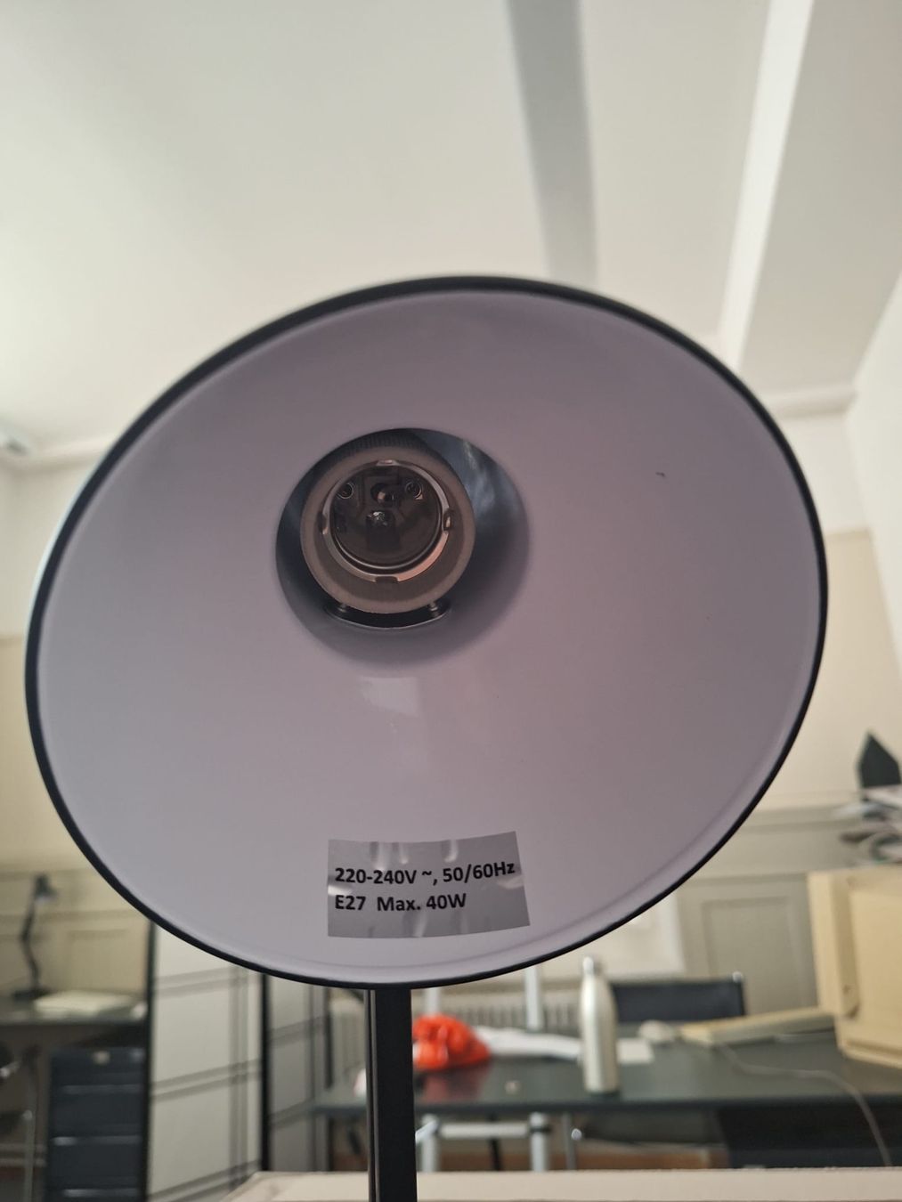 Lampes: neue Tischlampen  , E27 – Neuf avec emballage d'origine à Zürich par Loulou_96 2