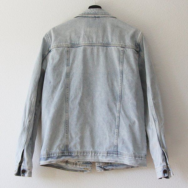 Pull&Bear Giacche: PULL&BEAR | Helle Oversize Denim Jeansjacke M | Destroyed – Usato da Engelburg venduto da Rmueller 1