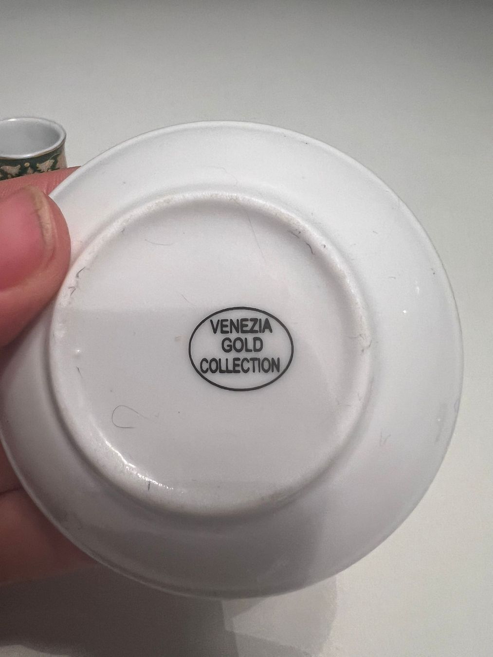 Tasses: 2 x Miniatur Tassen – D'occasion à Egg b. Zürich par Brocki_Insel_Egg 1