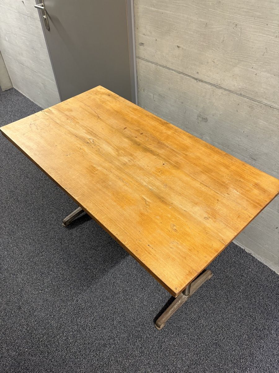 Scrivanie: Charmanter Fabriktisch – Usato da Zürich venduto da hauke42 1