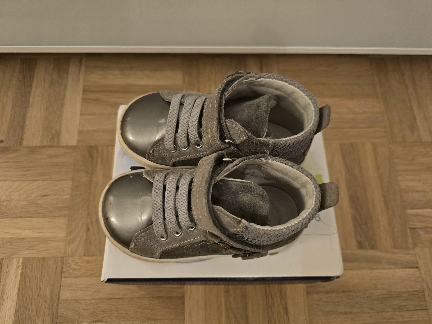 Primigi Schuhe für Jungen: Chaussures montantes PrimiGi, pointure 22 – Gebraucht aus Genève von cec_d6pg 2