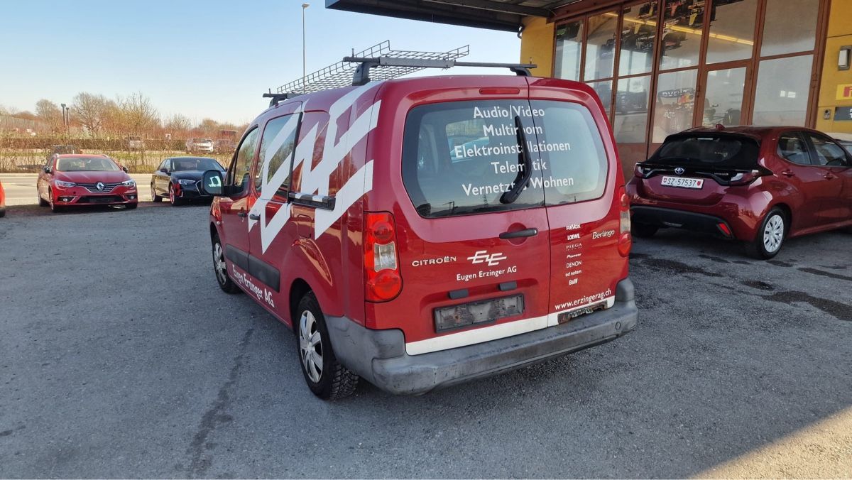 Citroën Automobili: Citroen Berlingo 1.6HDi – Usato da Immensee venduto da Finoli.ch 2
