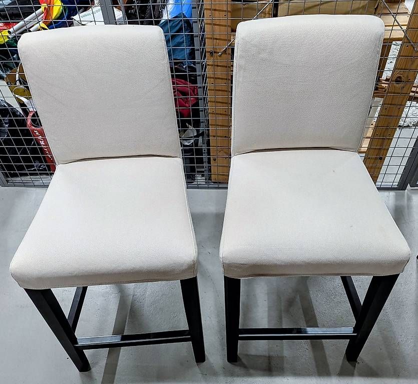 Set di tavolo e panche: Tische & 2 Sitze – Usato da Zürich venduto da mar_8sbx 1