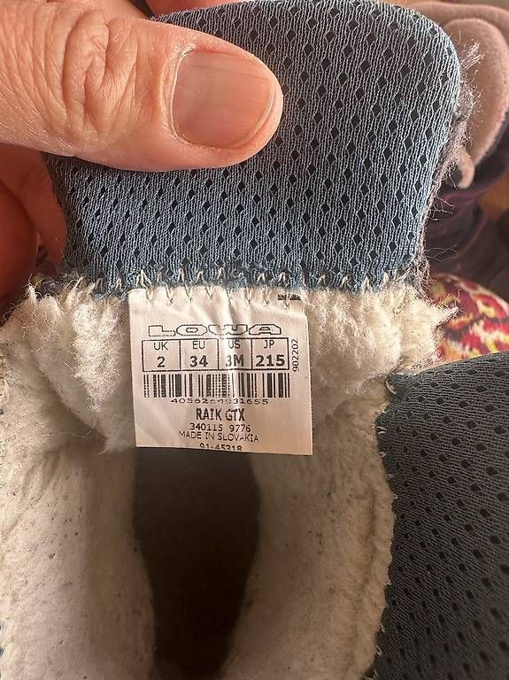 Scarpe per ragazzi: Winterschuhe Lowa Grösse 34 – Usato da Bannwil venduto da celine24 2