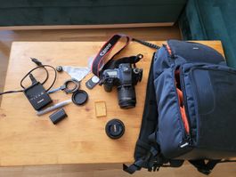 Canon EOS 80D Kit 18-55mm et 50mm avec sacoche, bon état