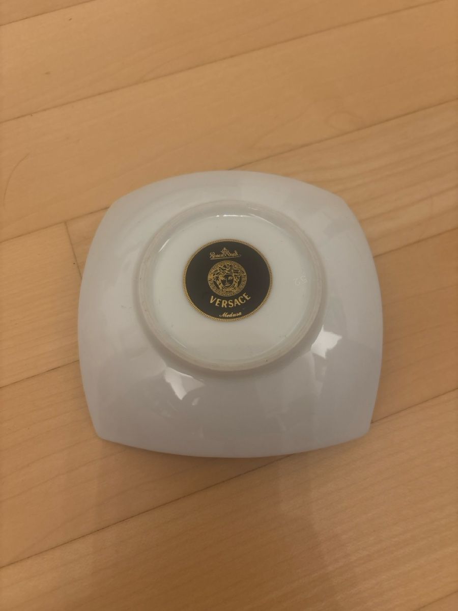 Versace Schalen: Schälchen - Versace  – Gebraucht aus Zollikon von Ram.Roth 1