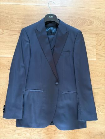 Tuxedo Smoking Wedding Suit Hochzeitsanzug Hugo Boss