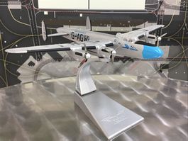 Flugzeugmodell Avro Lancastrian G-AGWI, Sammlerstück! 1:144