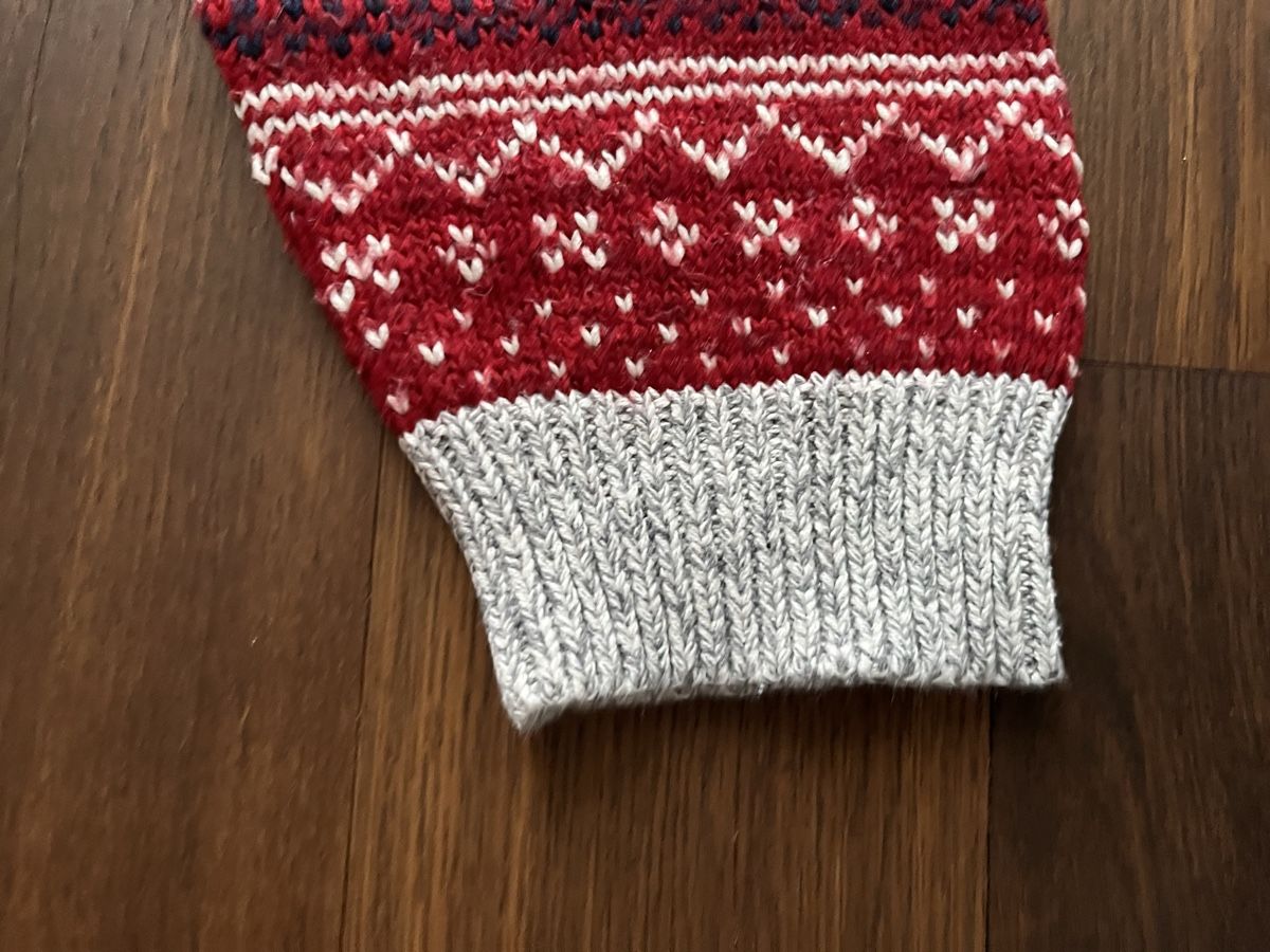 Superdry Pantaloni: SUPERDRY STRICK-JOGGINGHOSE MIT NORWEGERMUSTER – Usato da Zürich venduto da fra_mmt9 5