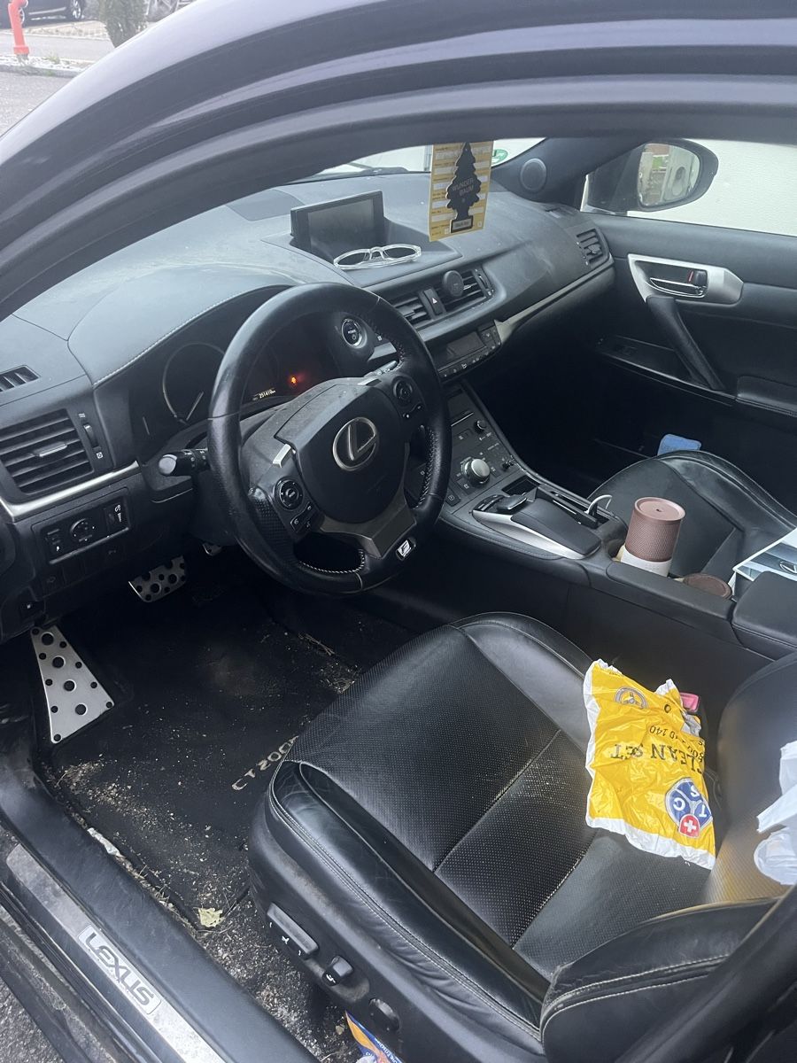 Lexus Automobili: Lexus CT200H – Difettoso da Unterentfelden venduto da StuntmanDave 2