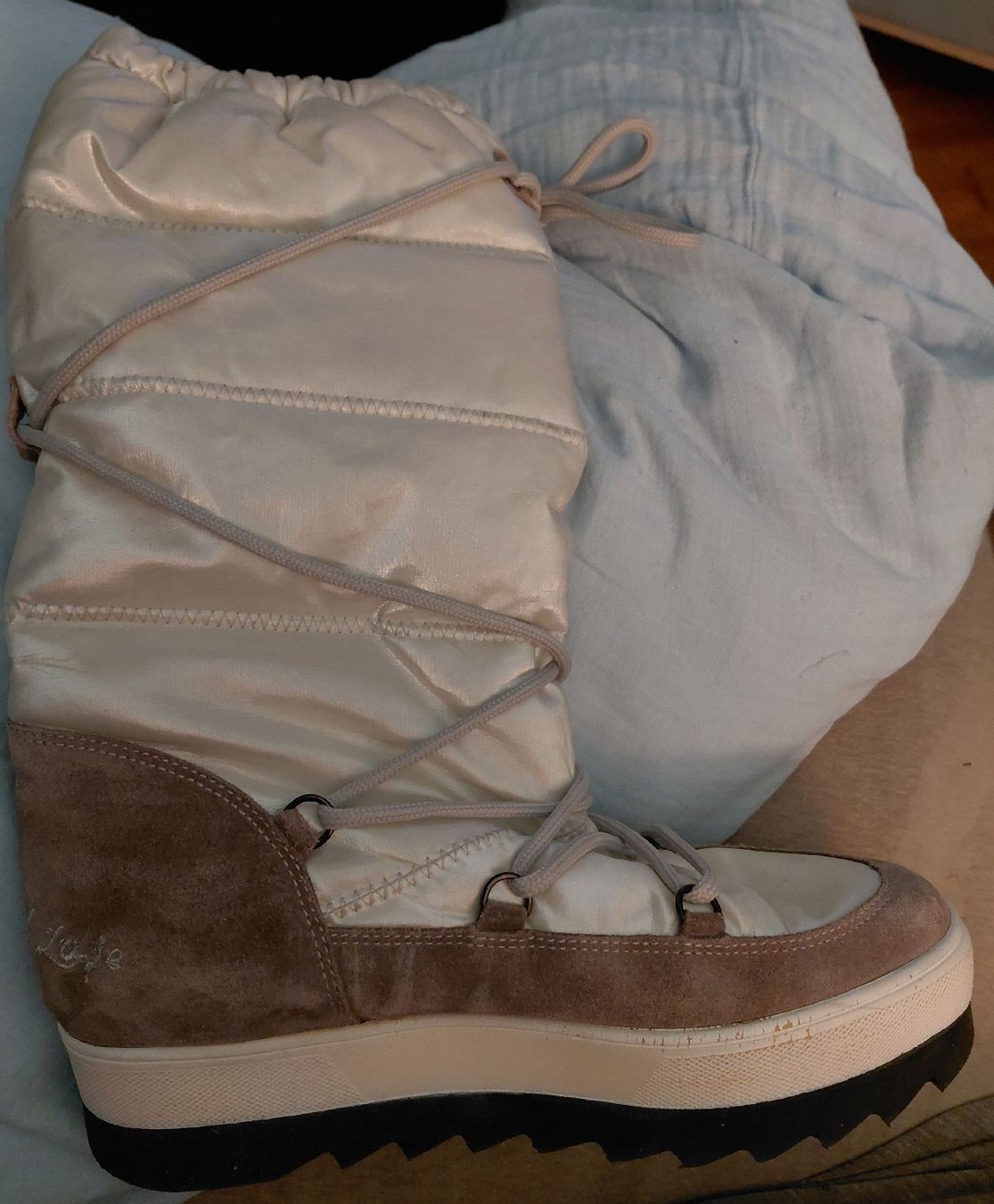 Scarpe da donna: Winterstiefel  Gr. 39, neuwertig! – Usato da Kriens venduto da jamal012 2