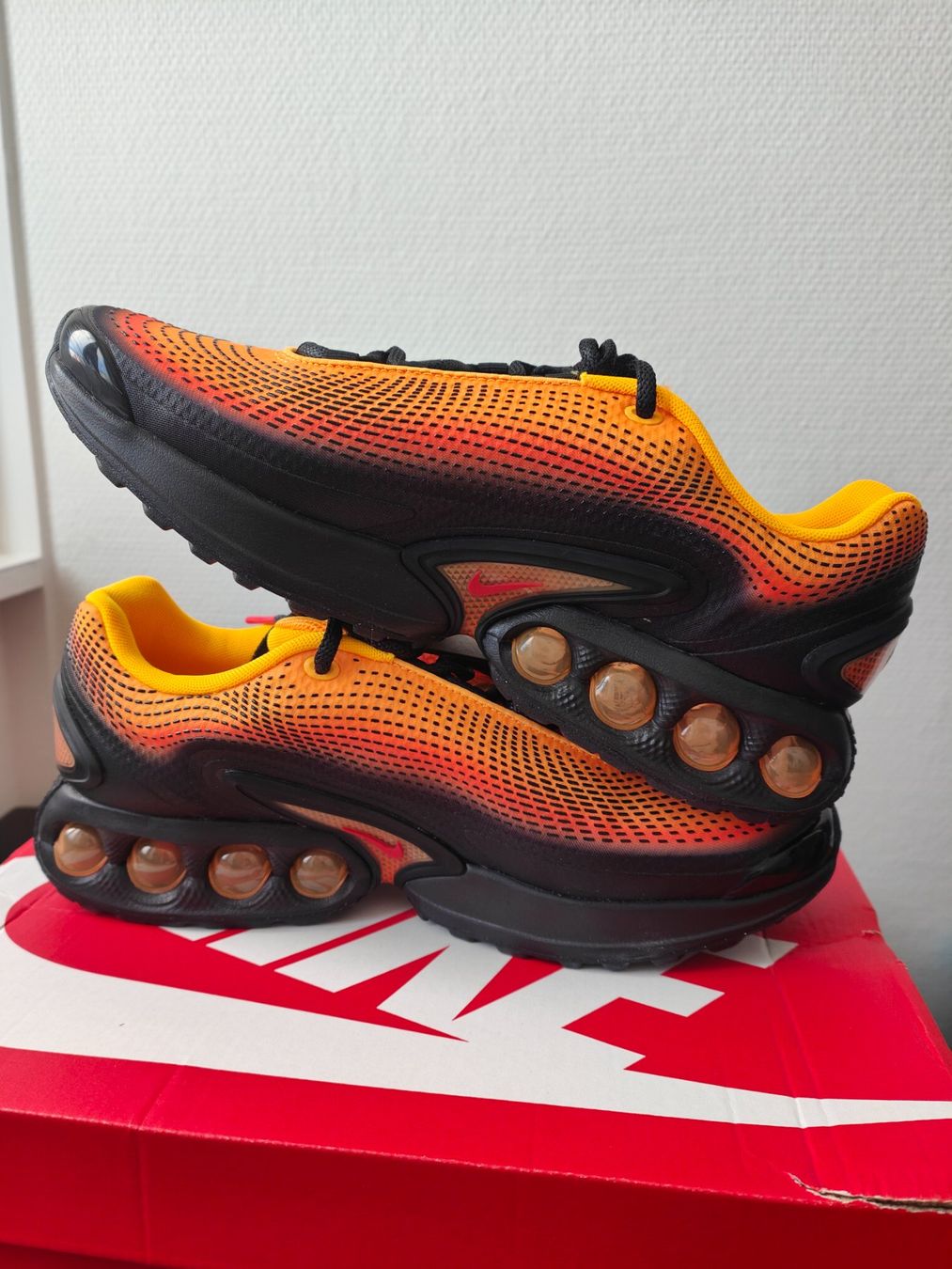 Nike Scarpe da uomo: Nike air Max DN SE – Nuovo e nell'imballaggio originale da Fleurier venduto da dav_xx8y 1