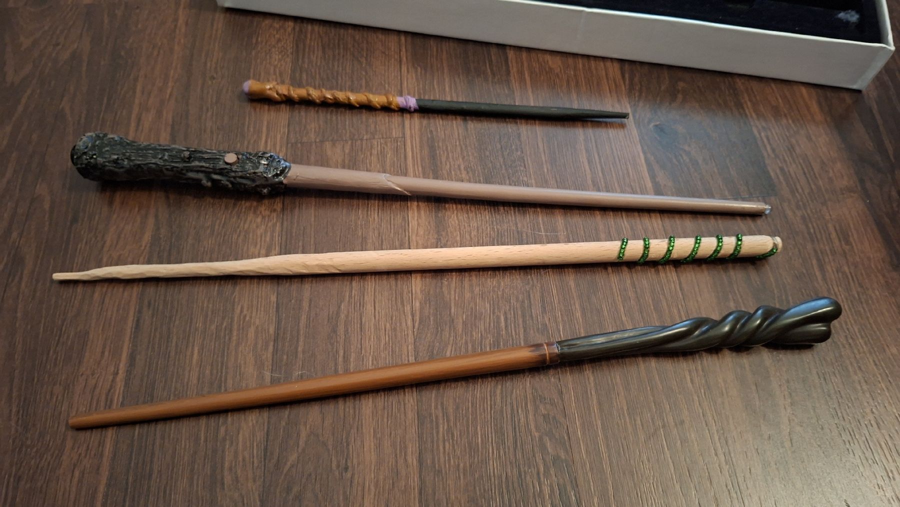 Spielzeuge: Zauberstäbe Sammlung, 4 Stück, Harry Potter – Gebraucht aus Oftringen von januarloch 2