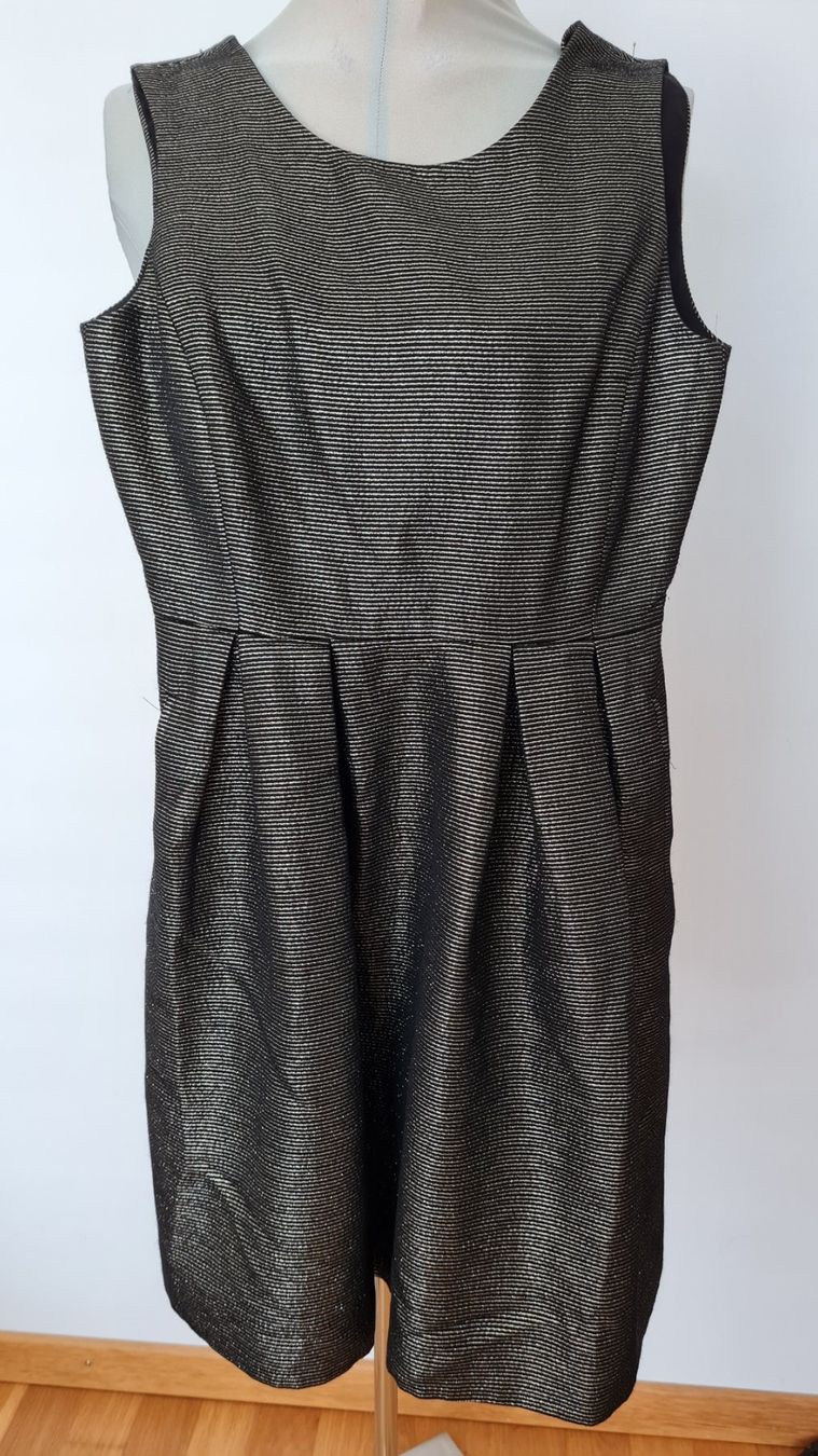 Claudie Pierlot Vestiti: Robe Claudie Pierlot taille 34 noire dorée – Usato da Payerne venduto da wardi11