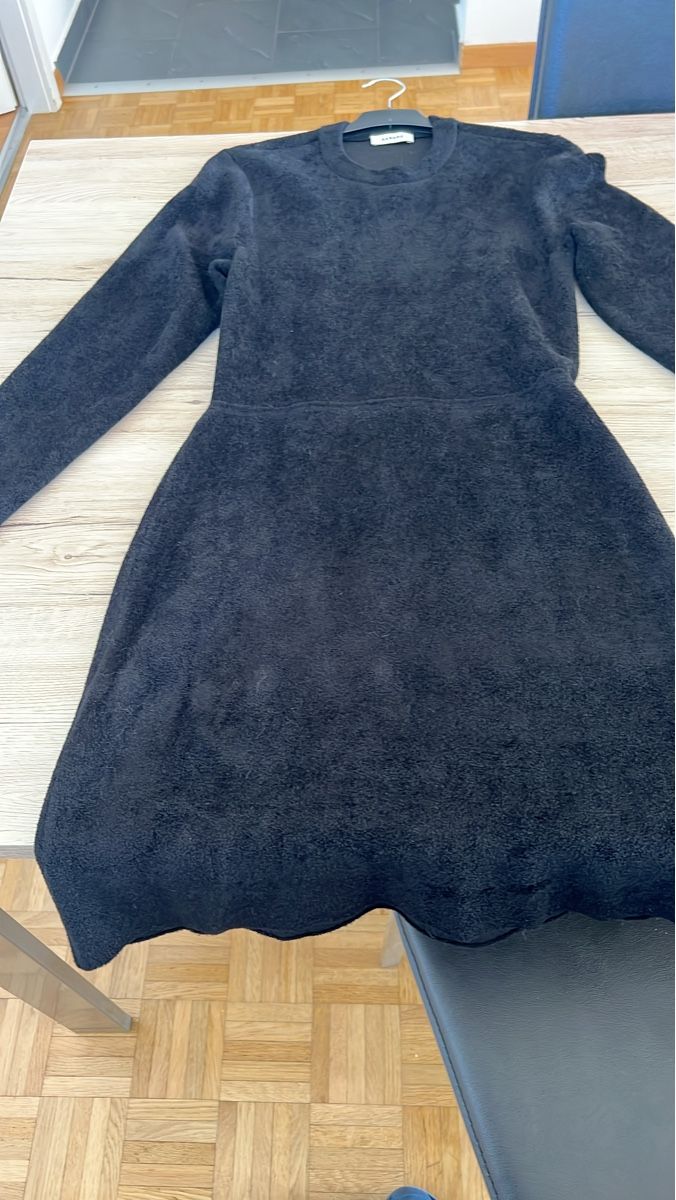 Sandro Kleider: Robe Sandro – Gebraucht aus La Chaux-de-Fonds von GabrielaKlein