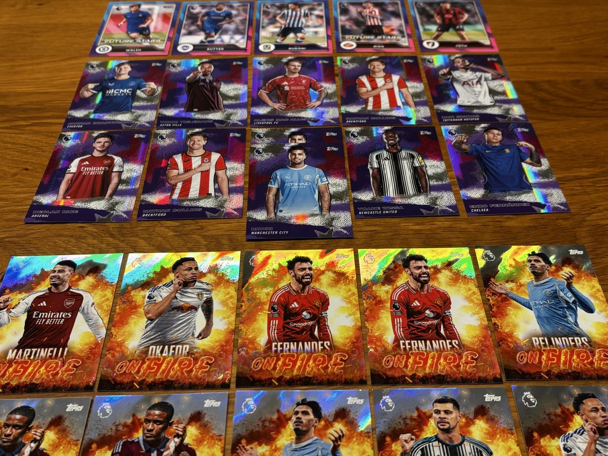 Topps Cartes à collectionner: Topps | Premier League 26/27 | Inserts & Parallel Set – Neuf (Voir description) à St. Gallen par NPC_mit_Twint 1