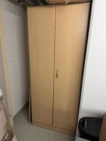 Schrank 200 × 80 × 60 cm  sehr guter Zustand