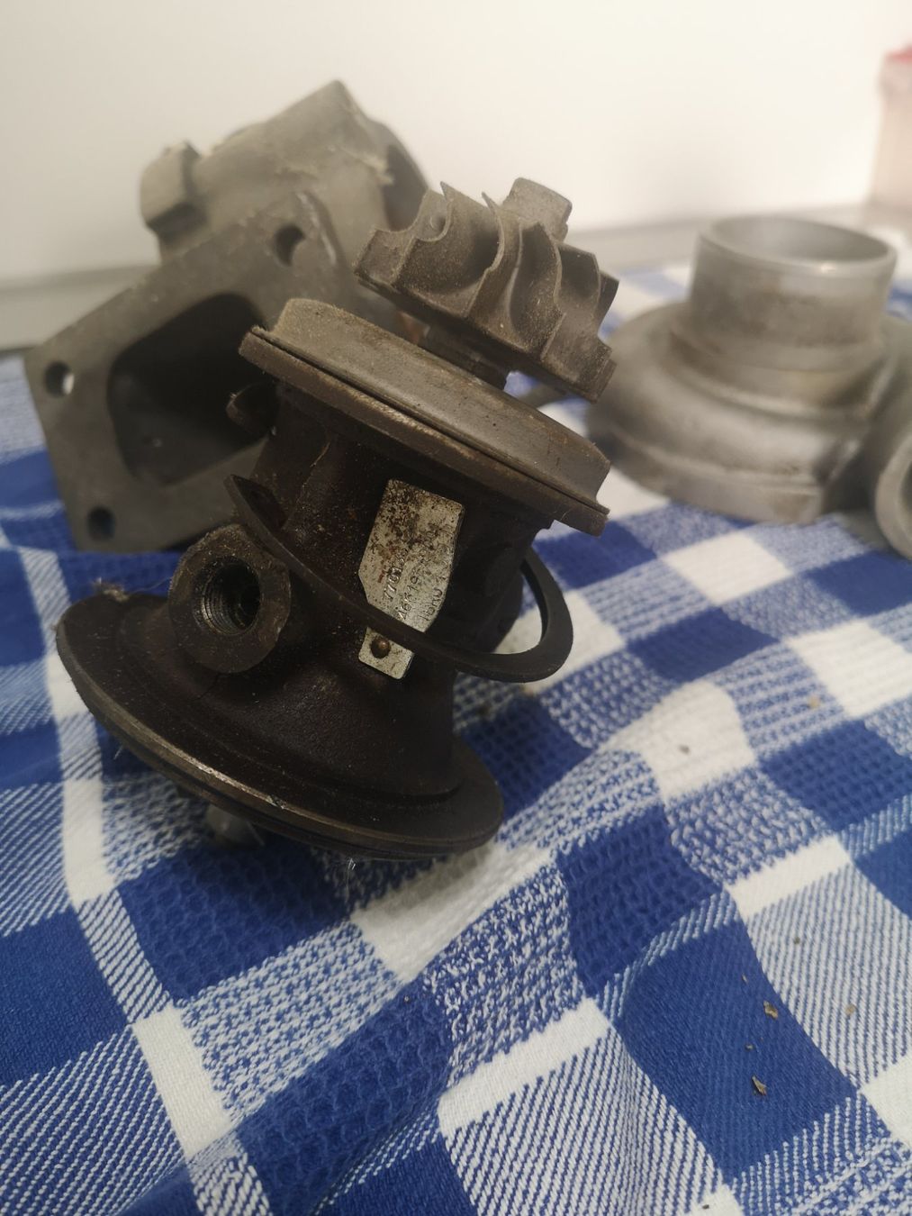 Renault Tutti pezzi di ricambio auto: Renault R5 GT - Turbolader – Difettoso da Winkel venduto da Kade50 5