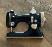 Pin / Brosche Nähmaschine