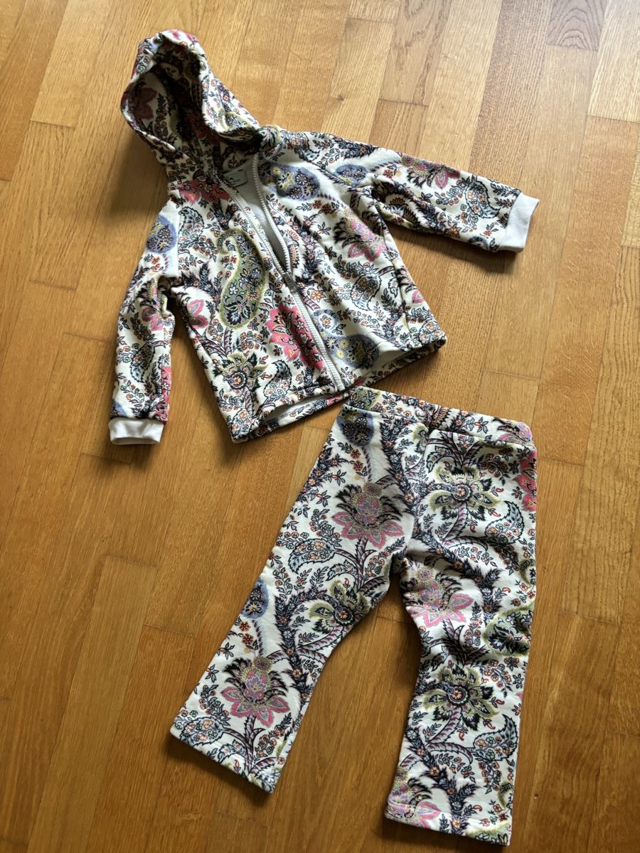 Etro Lotti di vestiti: Jogging Anzug von Etro – Usato da Gattikon venduto da mueryma 2