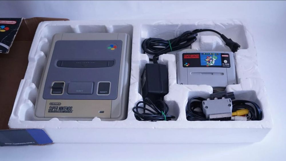 Nintendo Giochi: Super Nintendo SNES in OVP mit Super Mario World – Usato da Schaffhausen venduto da thugNme 3