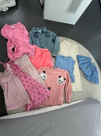 Kleiderpaket Mädchen Gr 128 Zara, Garcia, Molo, Mayoral