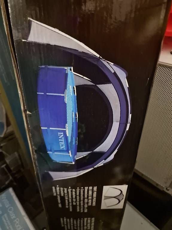Piscine: Intex Pool mit Zubehör – Usato da Ebikon venduto da Mr.Busdriver 4