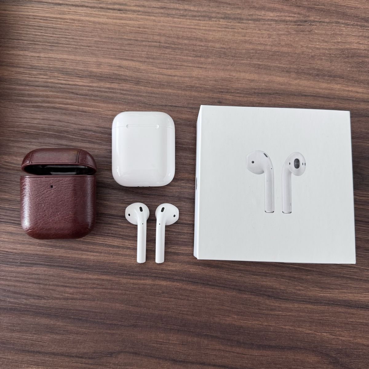 Apple Cuffie: Apple Airpods 2. Gen – Nuovo (secondo la descrizione) da Hinwil venduto da norisenya