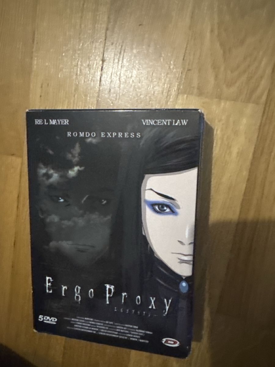 Tutti i DVDs: Ergo Proxy - Intégrale 5 DVD - VF - Comme neuf ! Super! – Nuovo (secondo la descrizione) da Le Lignon venduto da MarciaAbreu