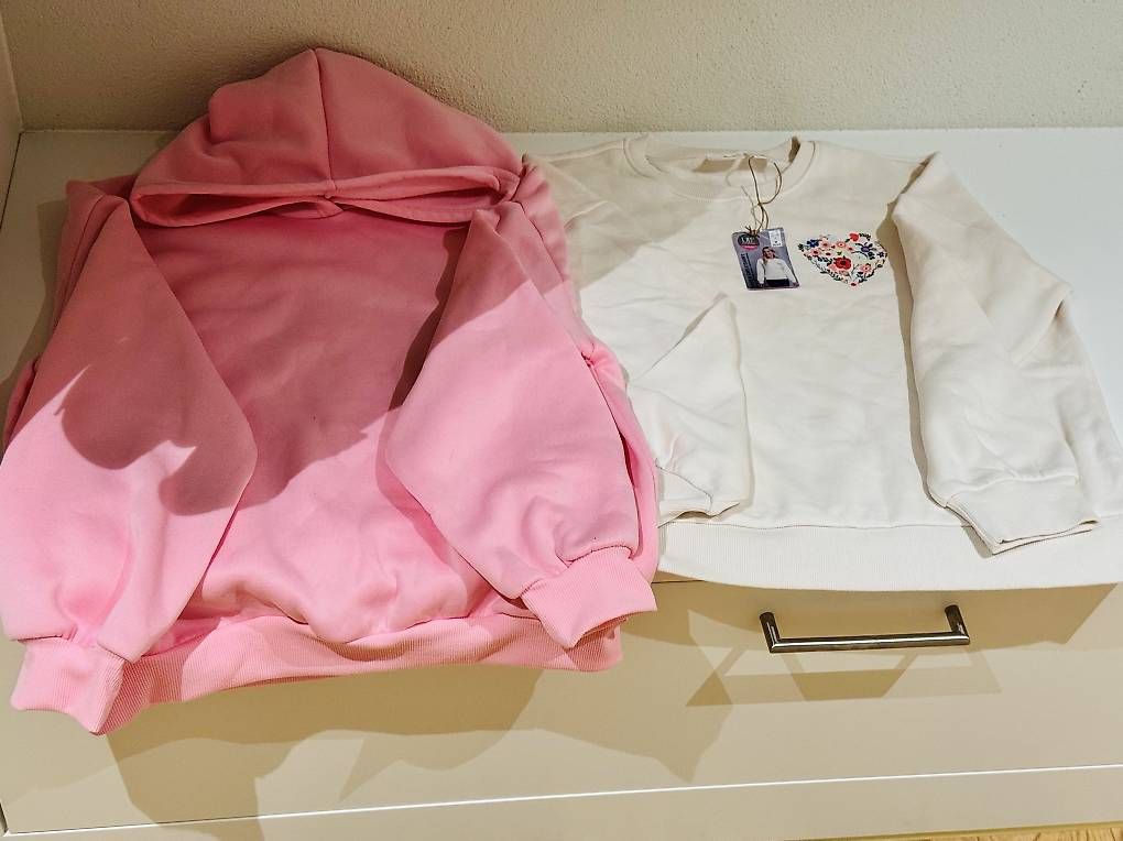 Maglioni & Felpe: 2 Neu Pullover  – Usato da Illnau venduto da Fakiraa