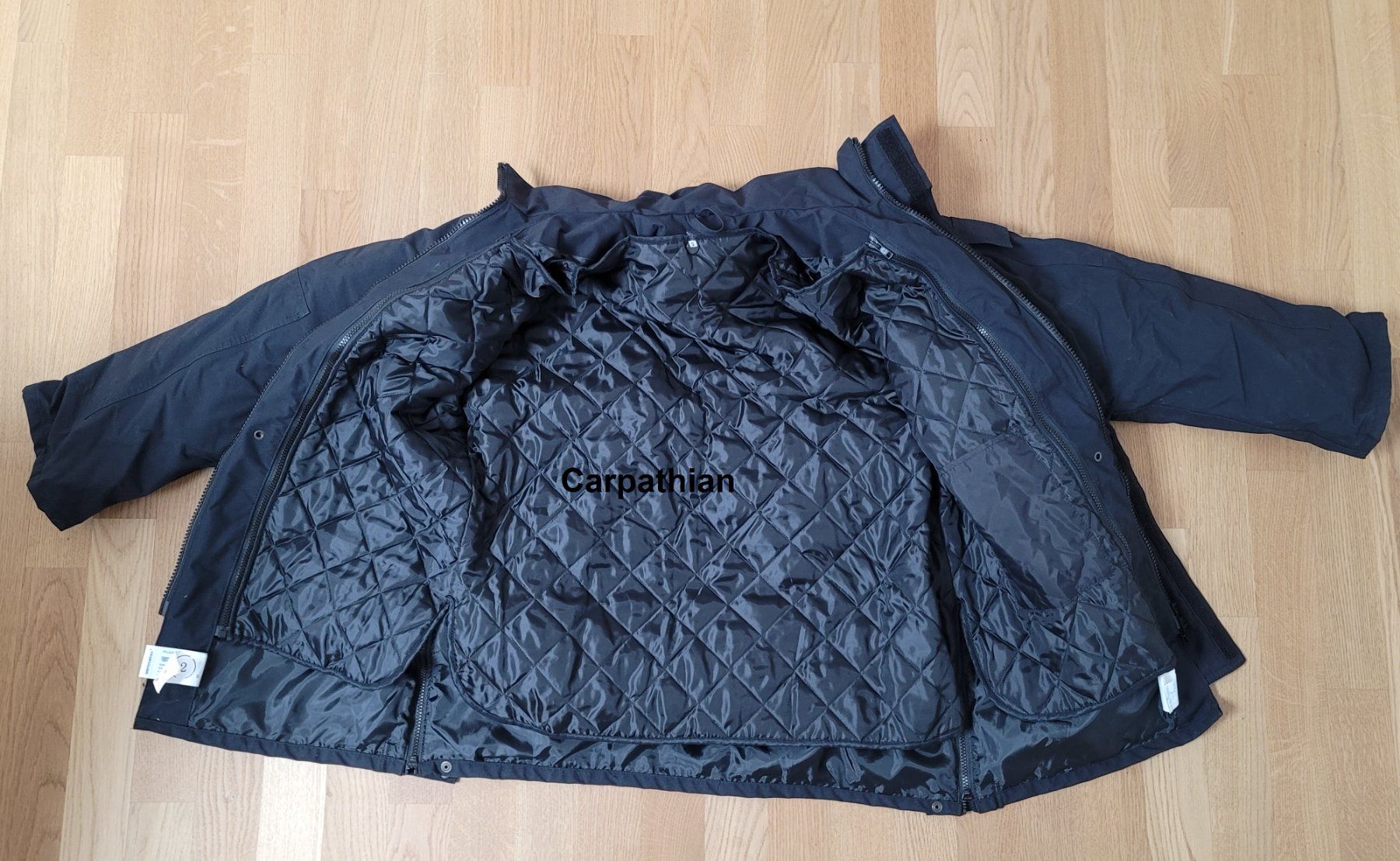 Giacche: Einsatzjacke Grösse S **TOP ANGEBOT** – Usato da Unterlunkhofen venduto da Carpathian 1