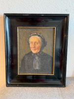 Alte Dame Porträt Ölgemälde signiert in schwarzem Rahmen