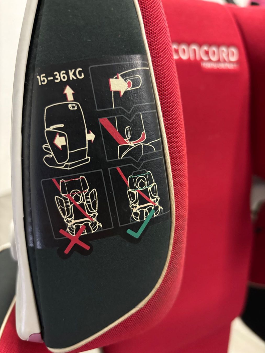 Concord Seggiolini per auto: Kindersitz Concord – Usato da Oberwil-Lieli venduto da por_ll5f 4