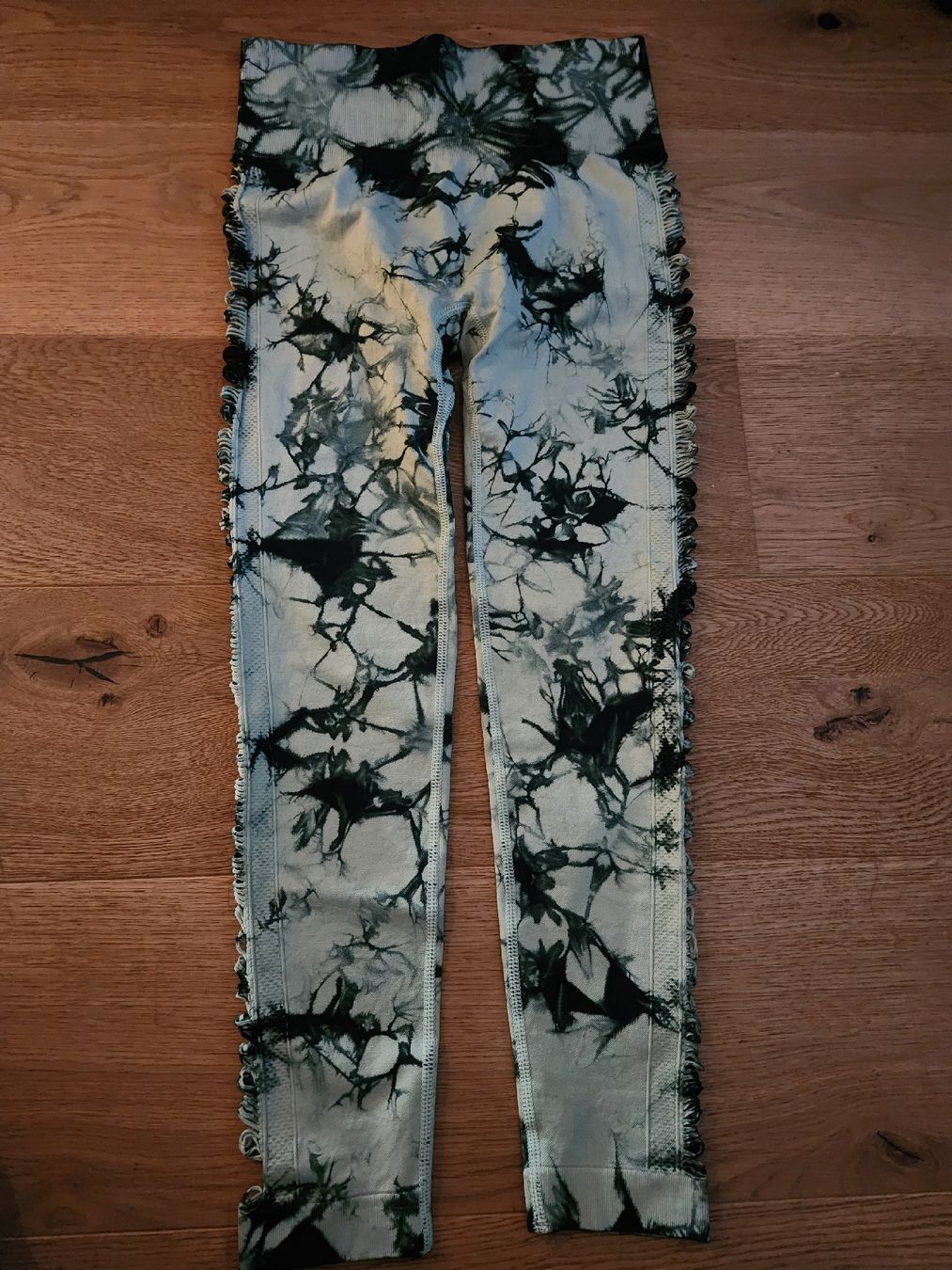 Leggings: Sport Leggins S – Nuovo (secondo la descrizione) da Wolhusen venduto da bryman