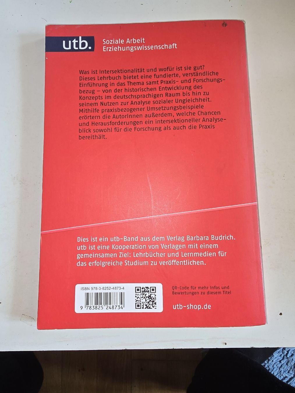 Bücher: Intersektionalität: Geschichte, Theorie & Praxis – Gebraucht aus Oberbüren von Elk2025 1