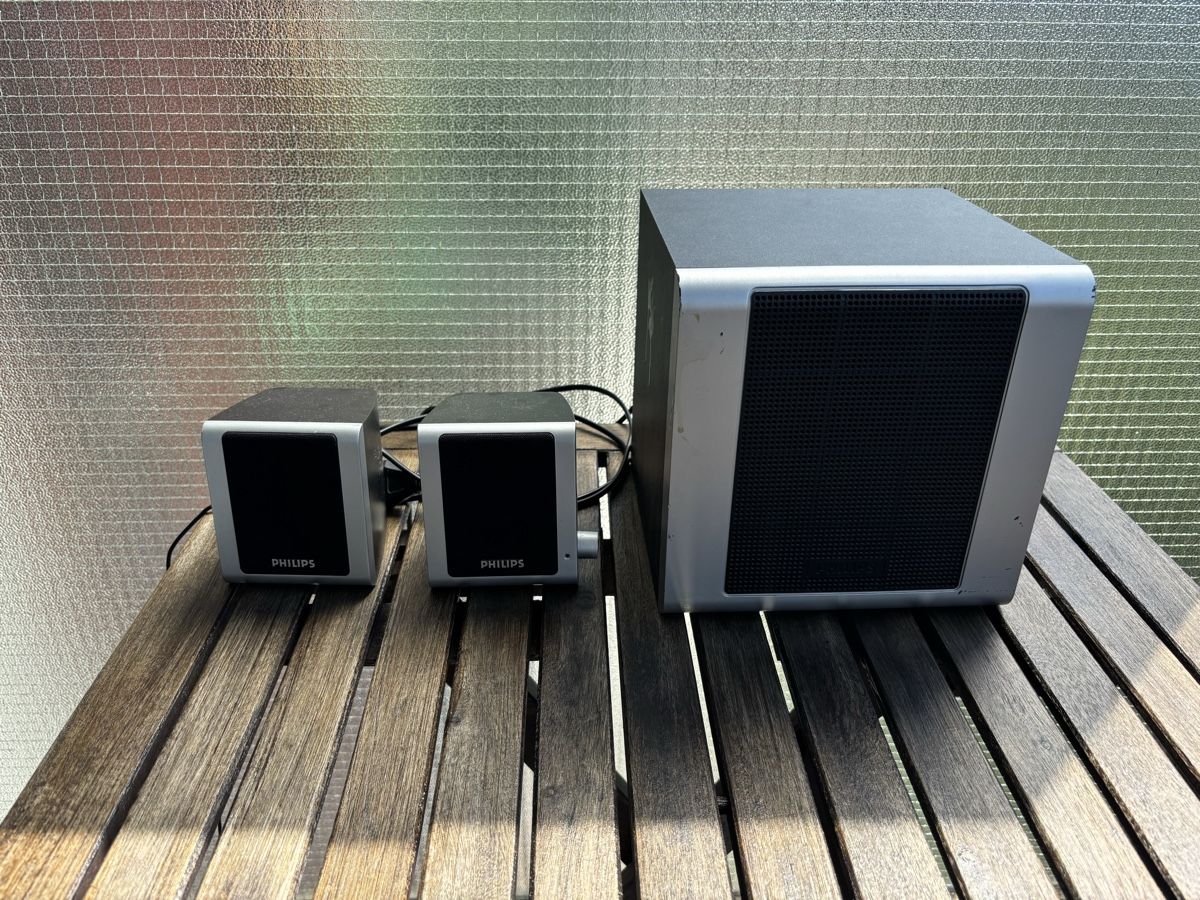 Philips Lautsprecher: Philips Lautsprecher Set mit Subwoofer – Gebraucht aus Dübendorf von mba_5yvw