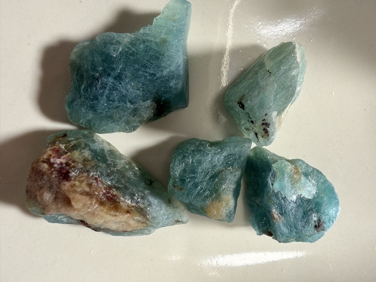 Minerali & Pietre curative: Grandidierite  5Stk mit 64ct – Nuovo (secondo la descrizione) da Oberhof venduto da RealStone