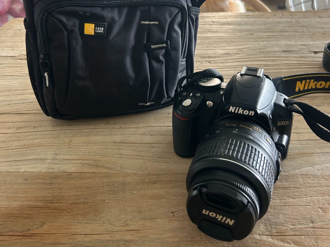 Nikon Kamera: NIKON D3100 + OBJ 18 55MM DX – Gebraucht aus Biel/Bienne von nda_h962