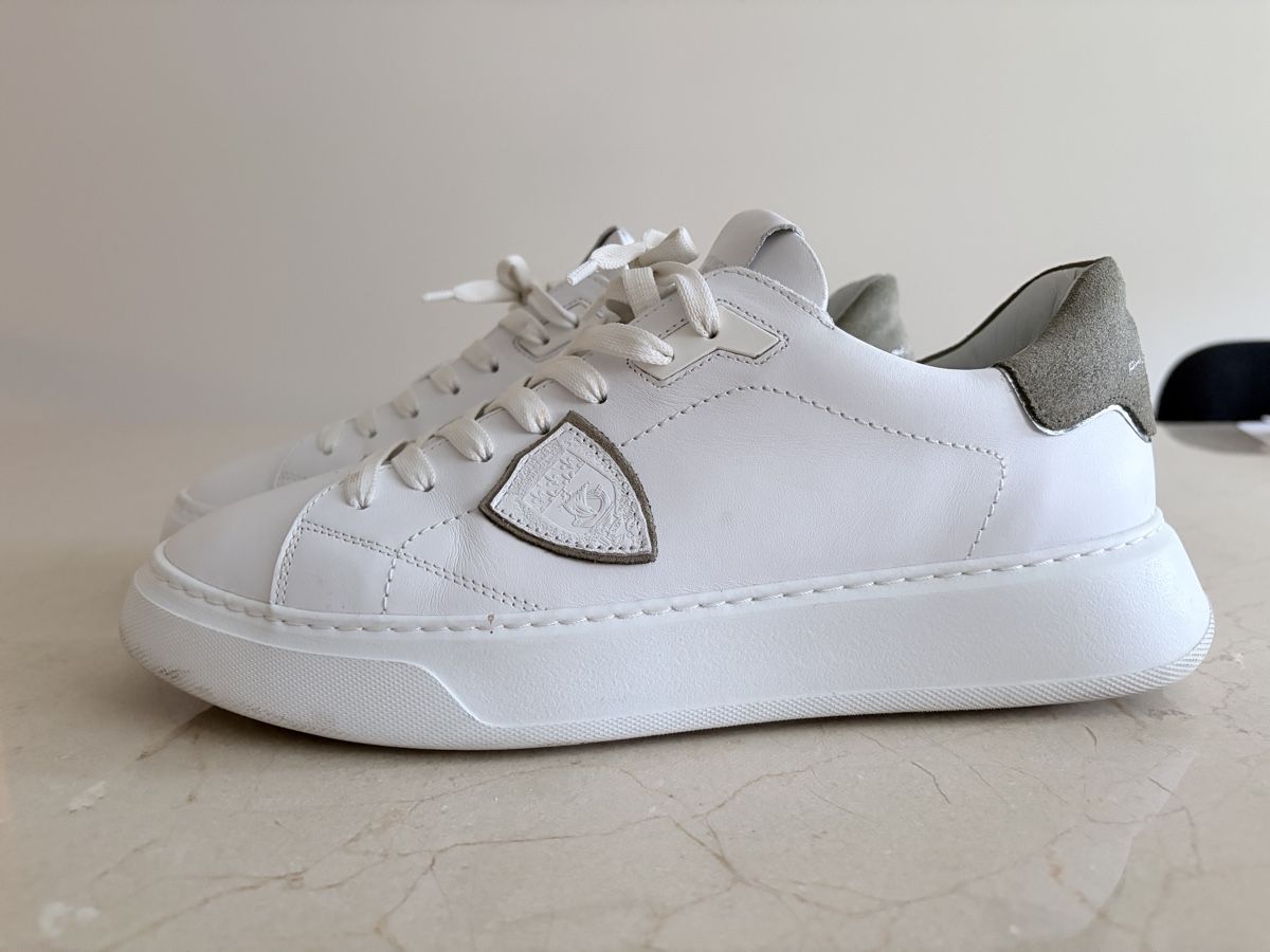 Scarpe da uomo: Philippe Model Sneaker Weiss Gr. 44 - Top Zustand! – Nuovo (secondo la descrizione) da Fahrweid venduto da Etam_13 1