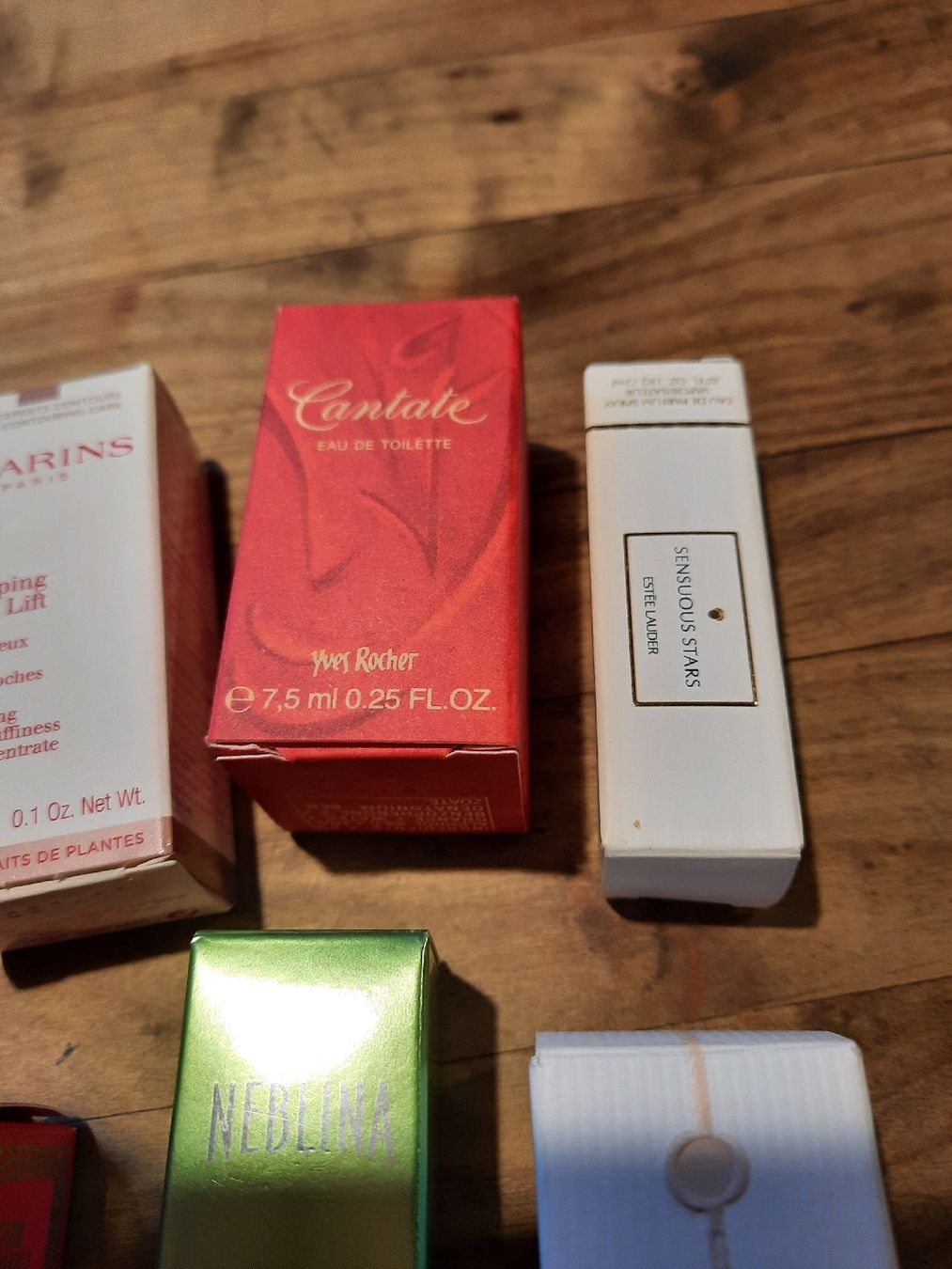 Parfum & Eau de Toilette: 12   LEERE  Parfummuster-Schachteli – Gebraucht aus Busswil BE von balu37 4