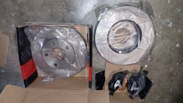 Bremsscheiben und Beläge Vorderachse  Ford Maverick, Matzda