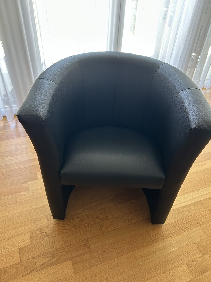 Fauteuils: Sessel – D'occasion à Urtenen-Schönbühl par chriswaddle 1