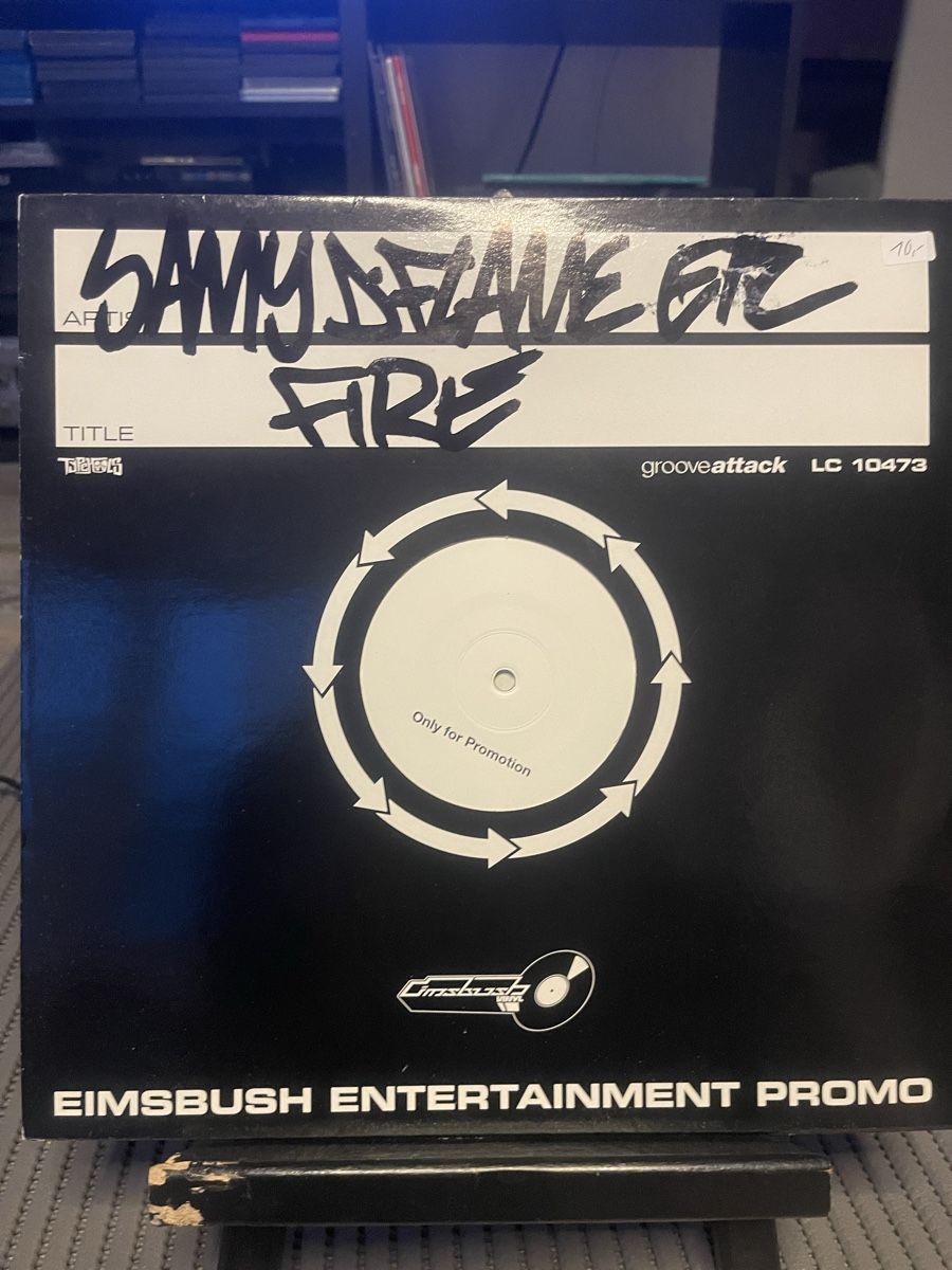 Dischi in vinile: Samy Deluxe / Fire feat D-Flame  – Nuovo (secondo la descrizione) da Dagmersellen venduto da stonefinger