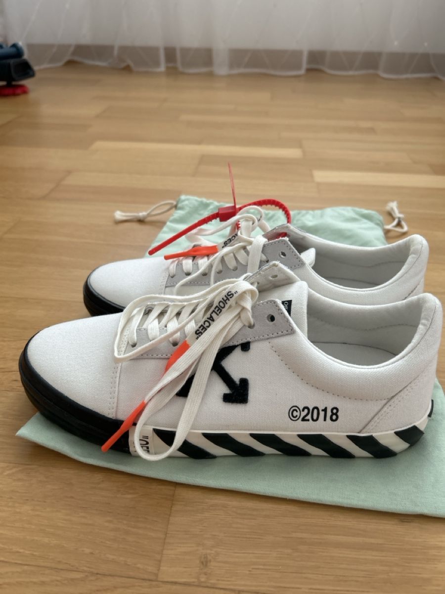 Off-White Scarpe da uomo: Off-white sneakers, Gr. 43 – Usato da Wallisellen. venduto da Raccoon31 1