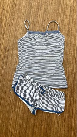 Pyjama Set Gr S gestreift Oberteil und Shorts