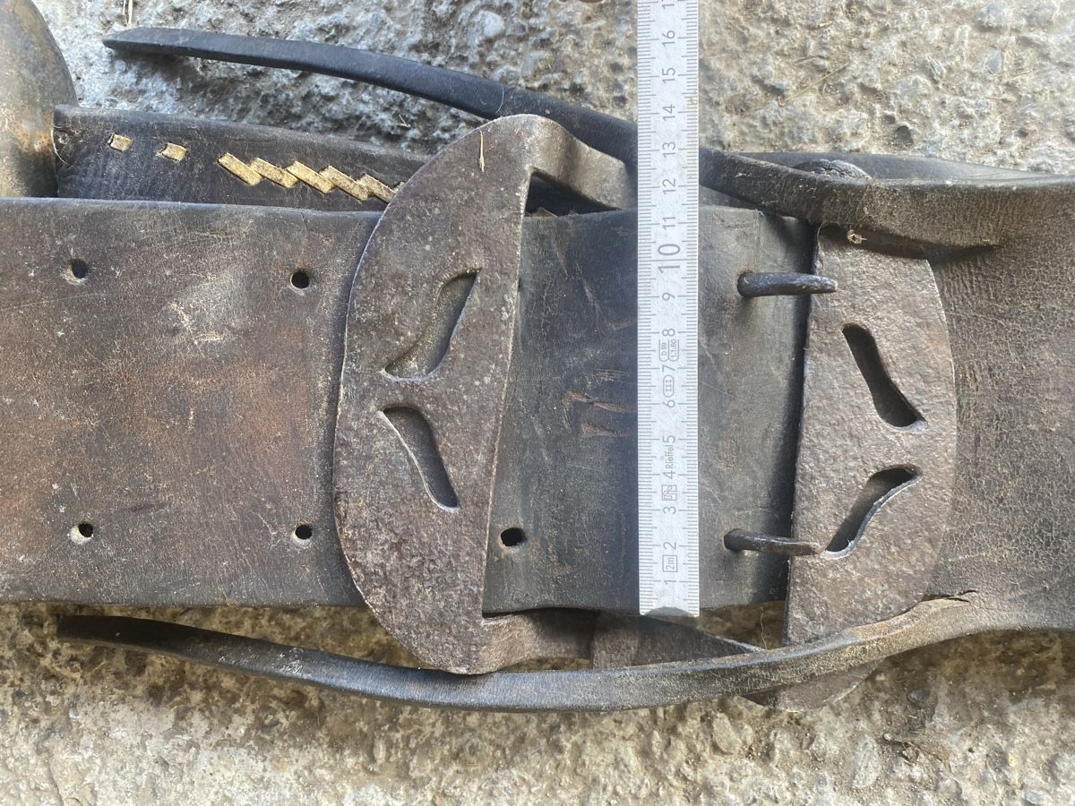 Campanacci mucche: Treichel  Glocke – Usato da Menzingen venduto da Edelmuni7 6