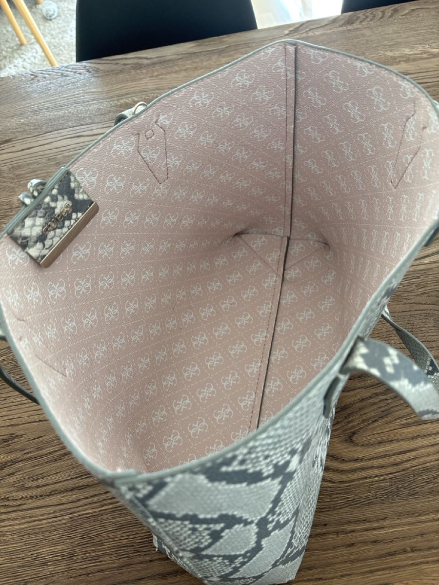 Guess Borse & Zaini: Guess Handtasche Schlangenoptik mit Innentasche – Usato da Bern venduto da tamwoe 1