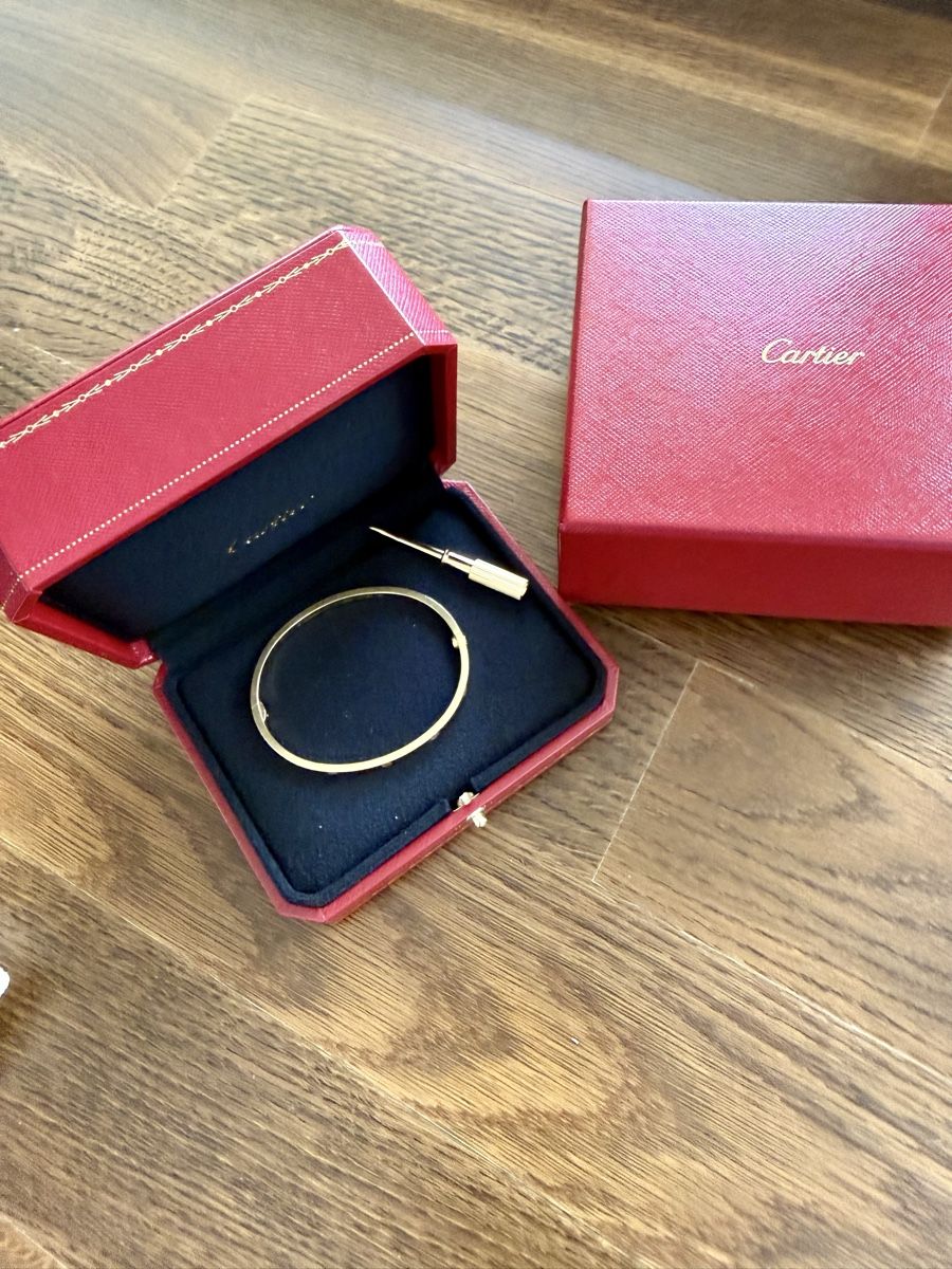 Cartier Bracciali & Braccialetti: Cartier Lovebracelet small Gr. 17 – Usato da Zürich venduto da tinaaaa
